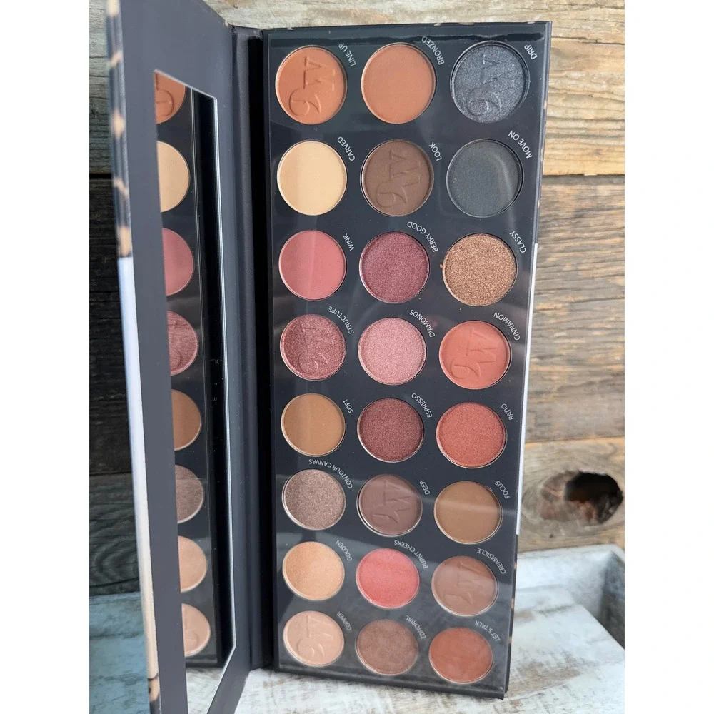 Nine West Sculpt And Shade Eye Collection 24 Piece Eyeshadow Palette MSRP = $28